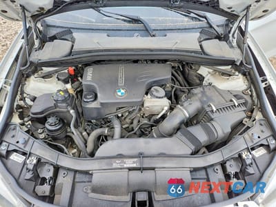 Zdjęcie 12 z 13 samochodu: 2015 BMW X1 VIN:WBAVL1C59FVY31810 - miniatura