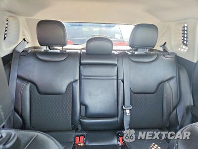 Zdjęcie 10 z 13 samochodu: 2018 JEEP COMPASS LATITUDE VIN:3C4NJDBB6JT349886 - miniatura