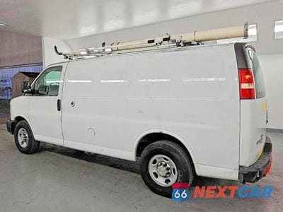 Drugie zdjęcie samochodu z przodu: 2013 CHEVROLET EXPRESS G2500 VIN:1GCWGECB5D1902245 - miniatura