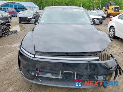 Piąte zdjęcie samochodu w środku: 2026 TESLA MODEL Y VIN:7SAYGDEE7TA399621 - miniatura