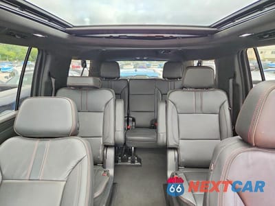 Zdjęcie 10 z 13 samochodu: 2022 CHEVROLET SUBURBAN K1500 RST VIN:1GNSKEKL1NR201844 - miniatura