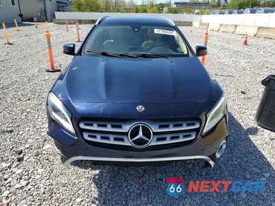 Piąte zdjęcie samochodu w środku: 2019 MERCEDES-BENZ GLA 250 VIN:WDCTG4EB3KU000915 - miniatura