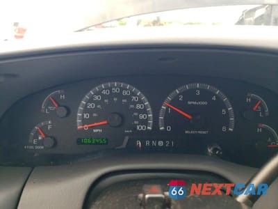 Zdjęcie 9 z 12 samochodu: 2002 FORD F150 VIN:2FTRX18W52CA91084 - miniatura
