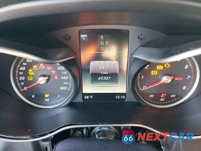 Zdjęcie 9 z 12 samochodu: 2016 MERCEDES-BENZ C 300 4MATIC VIN:55SWF4KB4GU146748 - miniatura