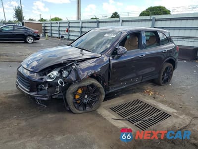 2017 PORSCHE CAYENNE WP1AA2A2XHKA91838 - główne zdjęcie licytacji z USA - miniatura