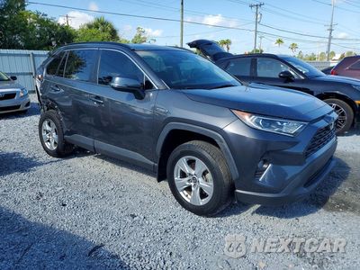 Czwarte zdjęcie samochodu z boku: 2020 TOYOTA RAV4 HYBRID XLE VIN:2T3RWRFV4LW071859 - miniatura