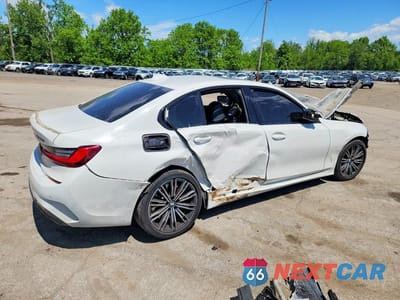 Trzecie zdjęcie samochodu z tyłu: 2020 BMW M340XI VIN:WBA5U9C02LA380982 - miniatura