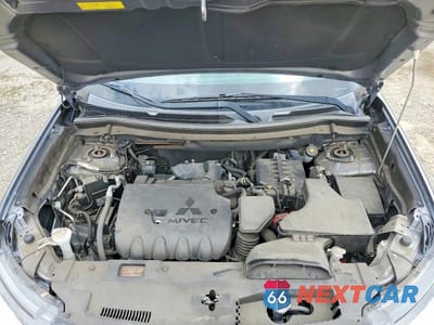 Zdjęcie 12 z 14 samochodu: 2017 MITSUBISHI OUTLANDER SE VIN:JA4AZ3A35HZ044730 - miniatura