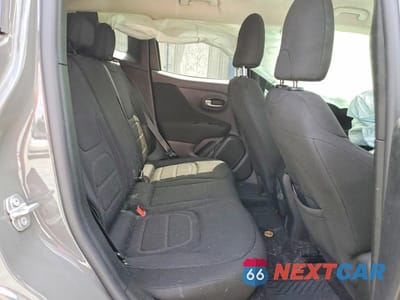 Zdjęcie 11 z 13 samochodu: 2020 JEEP RENEGADE LATITUDE VIN:ZACNJBBB2LPL52909 - miniatura