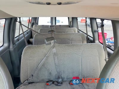Zdjęcie 10 z 13 samochodu: 2010 CHEVROLET EXPRESS G3500 LT VIN:1GA2G1DG0A1180859 - miniatura