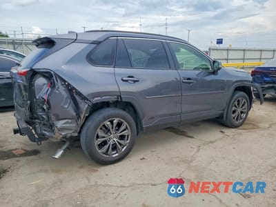 Trzecie zdjęcie samochodu z tyłu: 2023 TOYOTA RAV4 XLE PREMIUM VIN:JTMB6RFV0PD541678 - miniatura