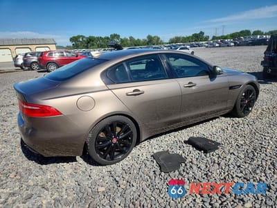 Trzecie zdjęcie samochodu z tyłu: 2017 JAGUAR XE PRESTIGE VIN:SAJAK4BVXHA973702 - miniatura