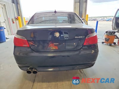 Zdjęcie 6 z 12 samochodu: 2005 BMW 545 I VIN:WBANB33535CN63314 - miniatura
