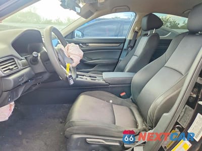 Zdjęcie 7 z 13 samochodu: 2019 HONDA ACCORD LX VIN:1HGCV1F14KA105224 - miniatura