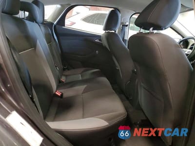 Zdjęcie 10 z 12 samochodu: 2014 FORD FOCUS SE VIN:1FADP3K22EL334023 - miniatura