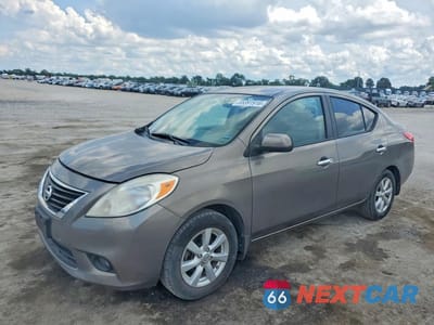 2012 NISSAN VERSA 1.6 S 3N1CN7AP7CL861804 - główne zdjęcie licytacji z USA - miniatura