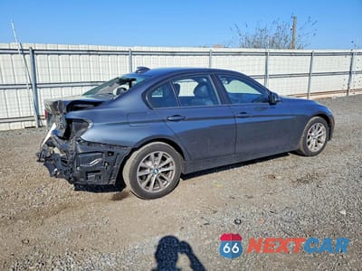 Trzecie zdjęcie samochodu z tyłu: 2017 BMW 320 XI VIN:WBA8E5G57HNU22670 - miniatura