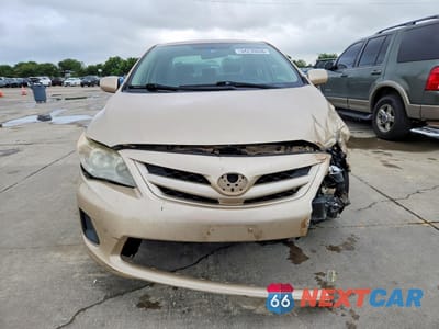 Piąte zdjęcie samochodu w środku: 2011 TOYOTA COROLLA LE VIN:JTDBU4EE8B9152907 - miniatura