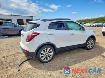 Trzecie zdjęcie samochodu z tyłu: 2020 BUICK ENCORE PREFERRED VIN:KL4CJASB9LB060733 - miniatura