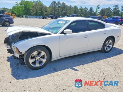 2013 DODGE CHARGER SE 2C3CDXBG1DH680288 - główne zdjęcie licytacji z USA - miniatura