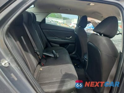 Zdjęcie 10 z 12 samochodu: 2023 HYUNDAI ELANTRA SEL VIN:KMHLM4AGXPU562961 - miniatura