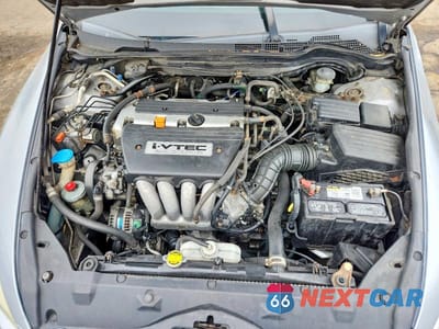 Zdjęcie 11 z 12 samochodu: 2005 HONDA ACCORD EX VIN:1HGCM56845A186169 - miniatura