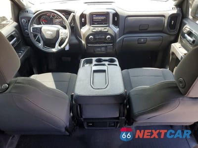 Zdjęcie 8 z 12 samochodu: 2021 CHEVROLET SILVERADO K1500 CUSTOM VIN:3GCPYBEK2MG312044 - miniatura