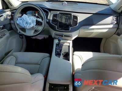 Zdjęcie 8 z 13 samochodu: 2022 VOLVO XC90 T6 INSCRIPTION VIN:YV4A22PL5N1798407 - miniatura