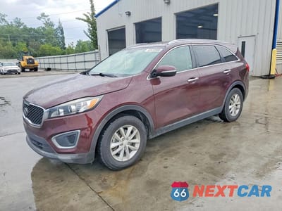 2016 KIA SORENTO LX 5XYPG4A36GG140813 - główne zdjęcie licytacji z USA - miniatura
