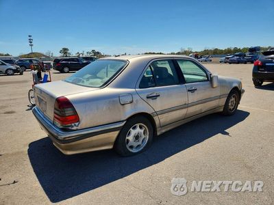 Trzecie zdjęcie samochodu z tyłu: 2002 MERZ C-CLASS VIN:WDBHA29G4YA806245 - miniatura