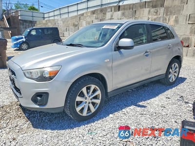 2013 MITSUBISHI OUTLANDER SPORT ES 4A4AR3AU8DE002027 - główne zdjęcie licytacji z USA - miniatura