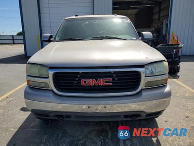 Piąte zdjęcie samochodu w środku: 2004 GMC YUKON VIN:1GKEK13Z34J167618 - miniatura