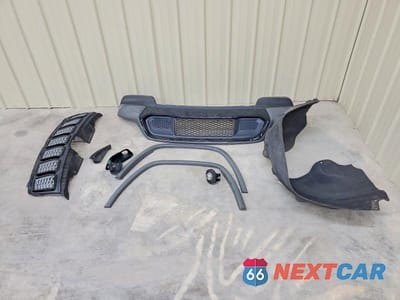 Zdjęcie 13 z 14 samochodu: 2022 JEEP GRAND CHEROKEE LAREDO E VIN:1C4RJFAG2NC146683 - miniatura