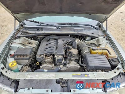 Zdjęcie 11 z 12 samochodu: 2005 CHRYSLER 300 TOURING VIN:2C3JA53GX5H667981 - miniatura