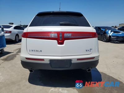 Zdjęcie 6 z 13 samochodu: 2013 LINCOLN MKT VIN:2LMHJ5FK0DBL51839 - miniatura