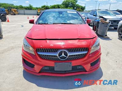 Piąte zdjęcie samochodu w środku: 2015 MERCEDES-BENZ CLA 250 4MATIC VIN:WDDSJ4GBXFN269354 - miniatura