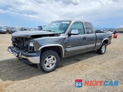 1999 CHEVROLET SILVERADO K1500 1GCEK19V9XE109820 - główne zdjęcie licytacji z USA - miniatura