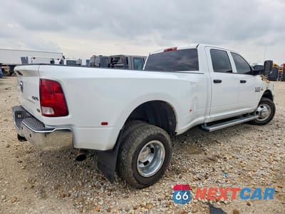 Trzecie zdjęcie samochodu z tyłu: 2018 RAM 3500 ST VIN:3C63RRGL9JG267875 - miniatura