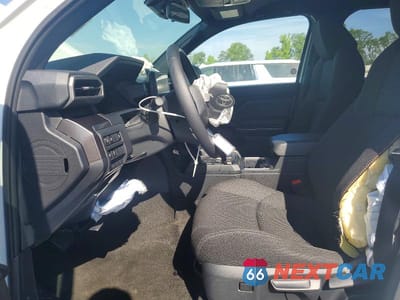 Zdjęcie 7 z 12 samochodu: 2025 TOYOTA 4RUNNER SR5 VIN:JTEVA5BR1S5039144 - miniatura