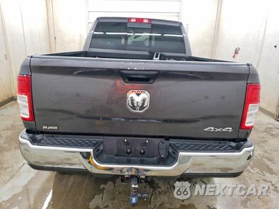 Zdjęcie 6 z 13 samochodu: 2019 RAM 2500 TRADESMAN VIN:3C6UR5CL6KG721391 - miniatura