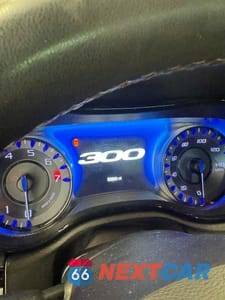 Zdjęcie 8 z 10 samochodu: 2020 CHRYSLER 300 S VIN:2C3CCABG5LH158682 - miniatura