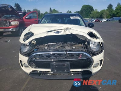 Piąte zdjęcie samochodu w środku: 2017 MINI COOPER S CLUBMAN ALL4 VIN:WMWLU5C55H2E80994 - miniatura