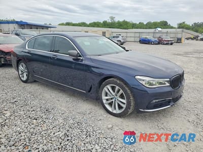 Czwarte zdjęcie samochodu z boku: 2016 BMW 750 XI VIN:WBA7F2C59GG419558 - miniatura