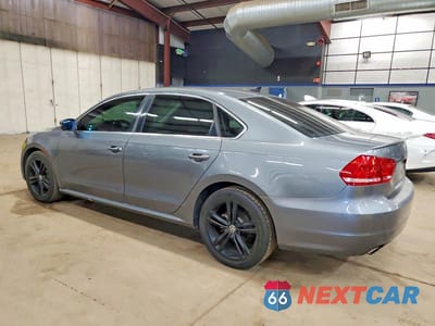 Drugie zdjęcie samochodu z przodu: 2014 VOLKSWAGEN PASSAT SE VIN:1VWBS7A3XEC035703 - miniatura