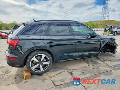 Trzecie zdjęcie samochodu z tyłu: 2022 AUDI Q5 PRESTIGE 45 VIN:WA1FAAFY4N2014600 - miniatura