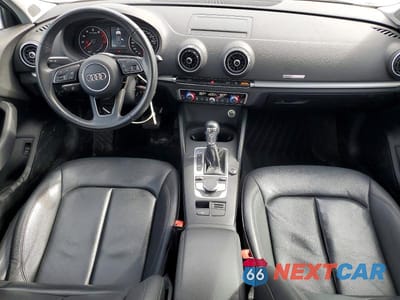 Zdjęcie 8 z 12 samochodu: 2017 AUDI A3 PREMIUM VIN:WAUAUGFF4H1057138 - miniatura