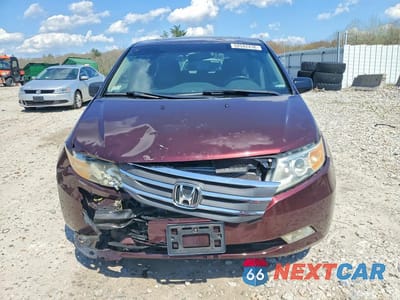Piąte zdjęcie samochodu w środku: 2011 HONDA ODYSSEY EXL VIN:5FNRL5H68BB061184 - miniatura