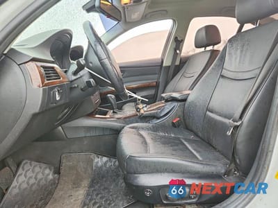 Zdjęcie 7 z 12 samochodu: 2011 BMW 3 SERIES VIN:WBAPK5C56BA660678 - miniatura