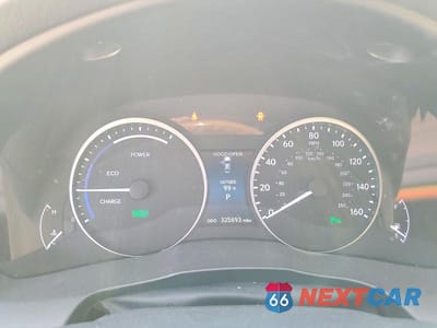 Zdjęcie 9 z 12 samochodu: 2013 LEXUS ES 300H VIN:JTHBW1GG3D2011678 - miniatura