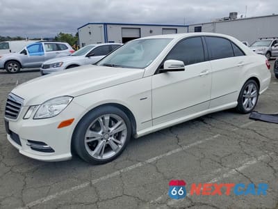2012 MERCEDES-BENZ E 350 WDDHF5KB6CA579805 - główne zdjęcie licytacji z USA - miniatura